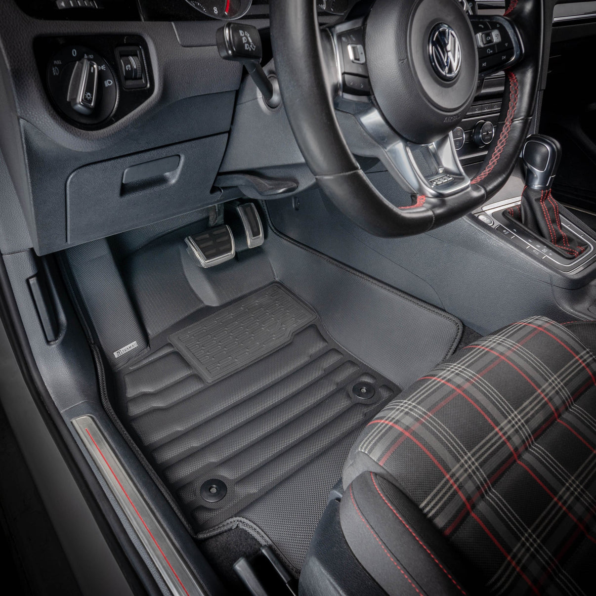 Volkswagen Golf/Golf GTI 2-Door