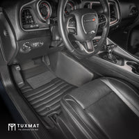 Dodge Challenger AWD