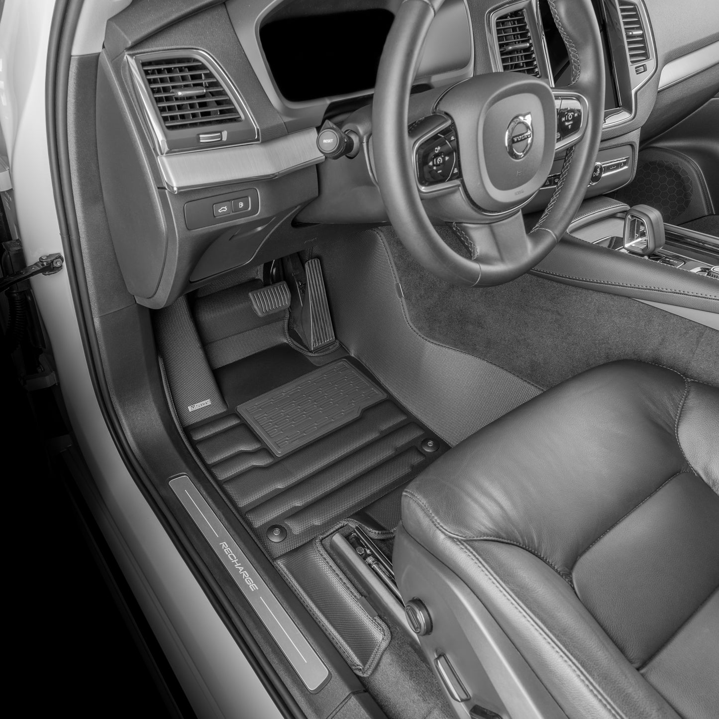 Volvo XC90 Recharge 7-Seater Hybrid/PHEV