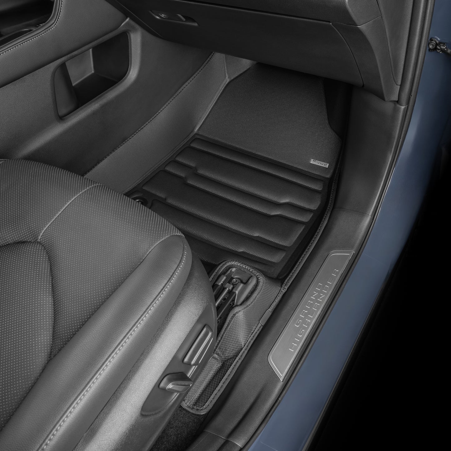 Toyota Grand Highlander 8-Seater