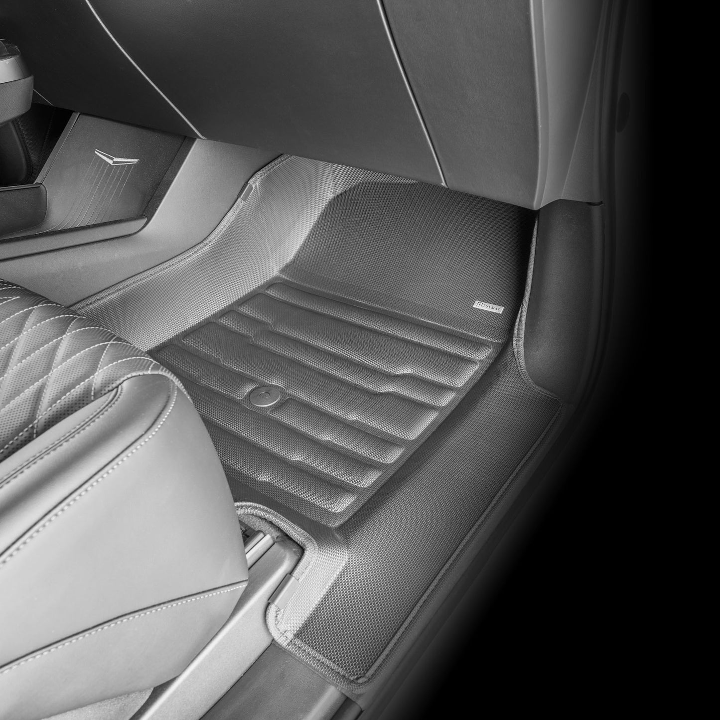 Cadillac Escalade IQ without Second Row Console